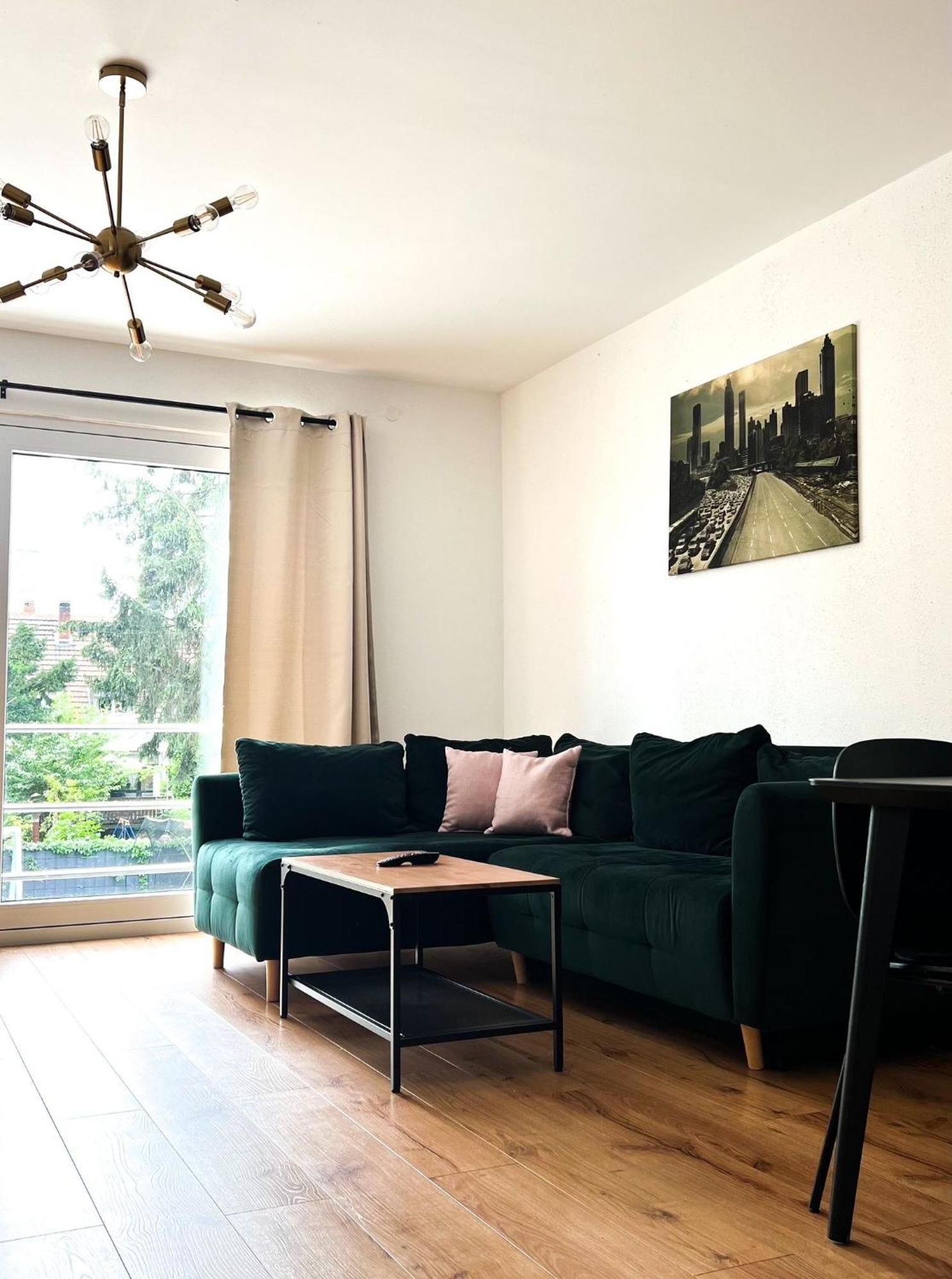 2 Zkb Apartment In Mannheim Kueche - Parken - Grosser Tv Εξωτερικό φωτογραφία