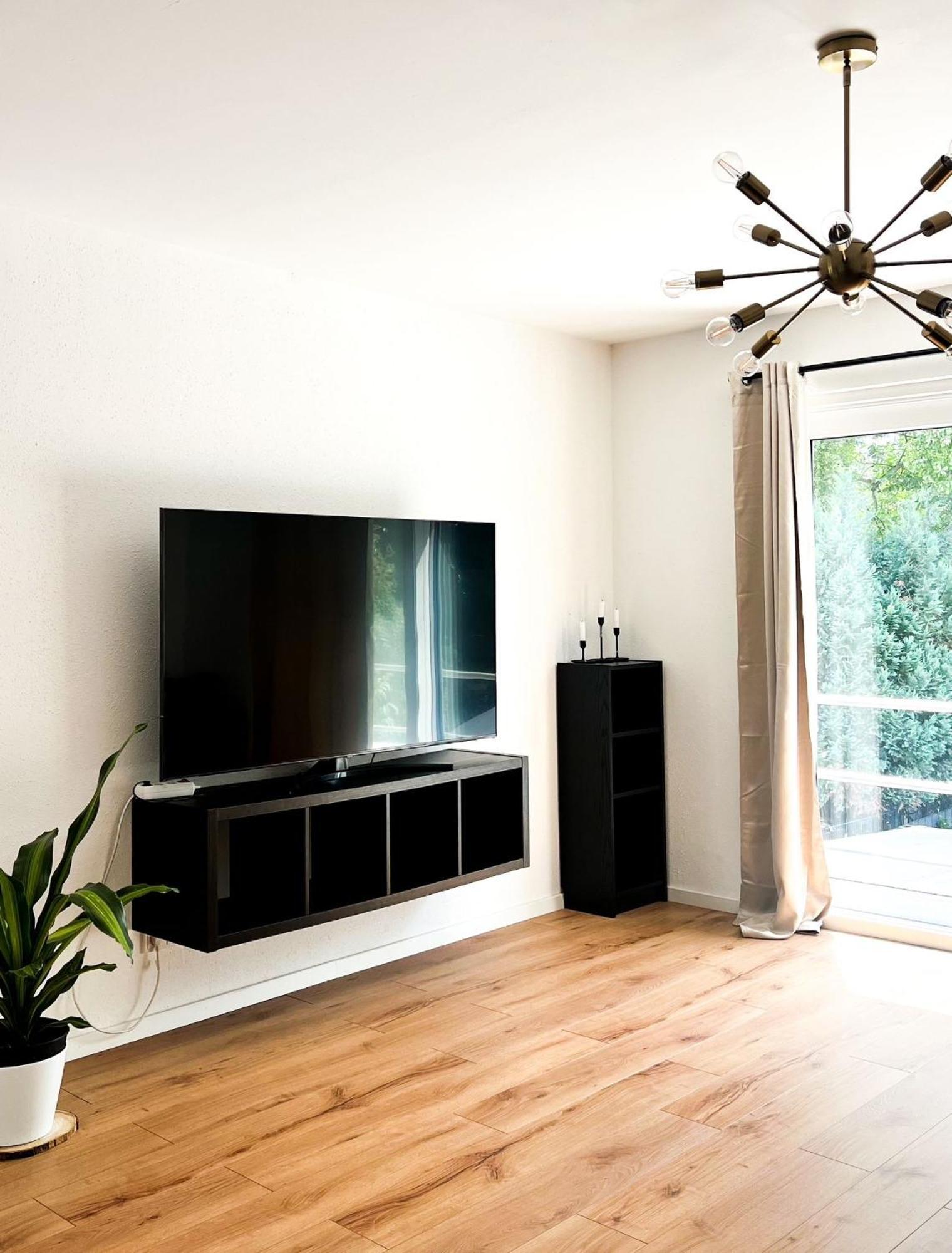2 Zkb Apartment In Mannheim Kueche - Parken - Grosser Tv Εξωτερικό φωτογραφία